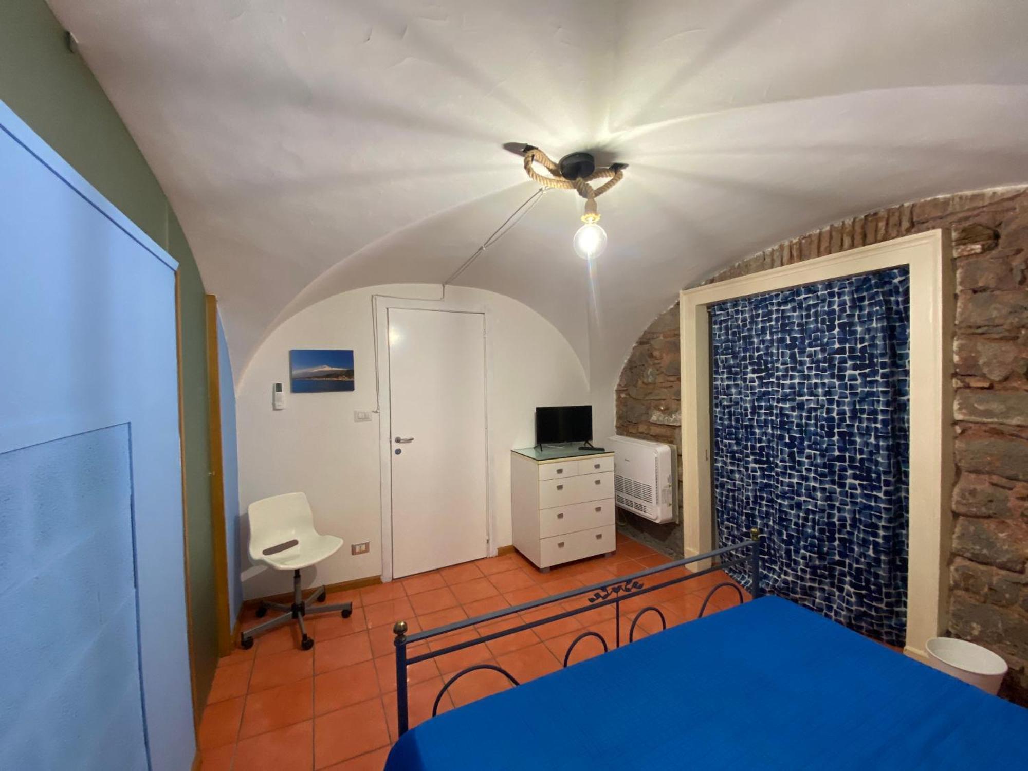 Ciuri Tuttu L'Annu Rooms Катания Екстериор снимка